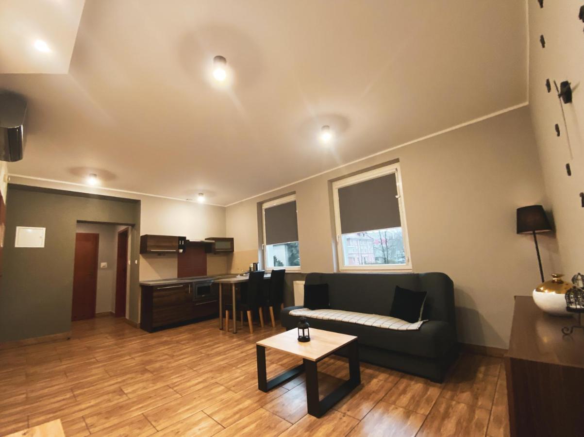 Apartamenty Energo บือตอม ภายนอก รูปภาพ