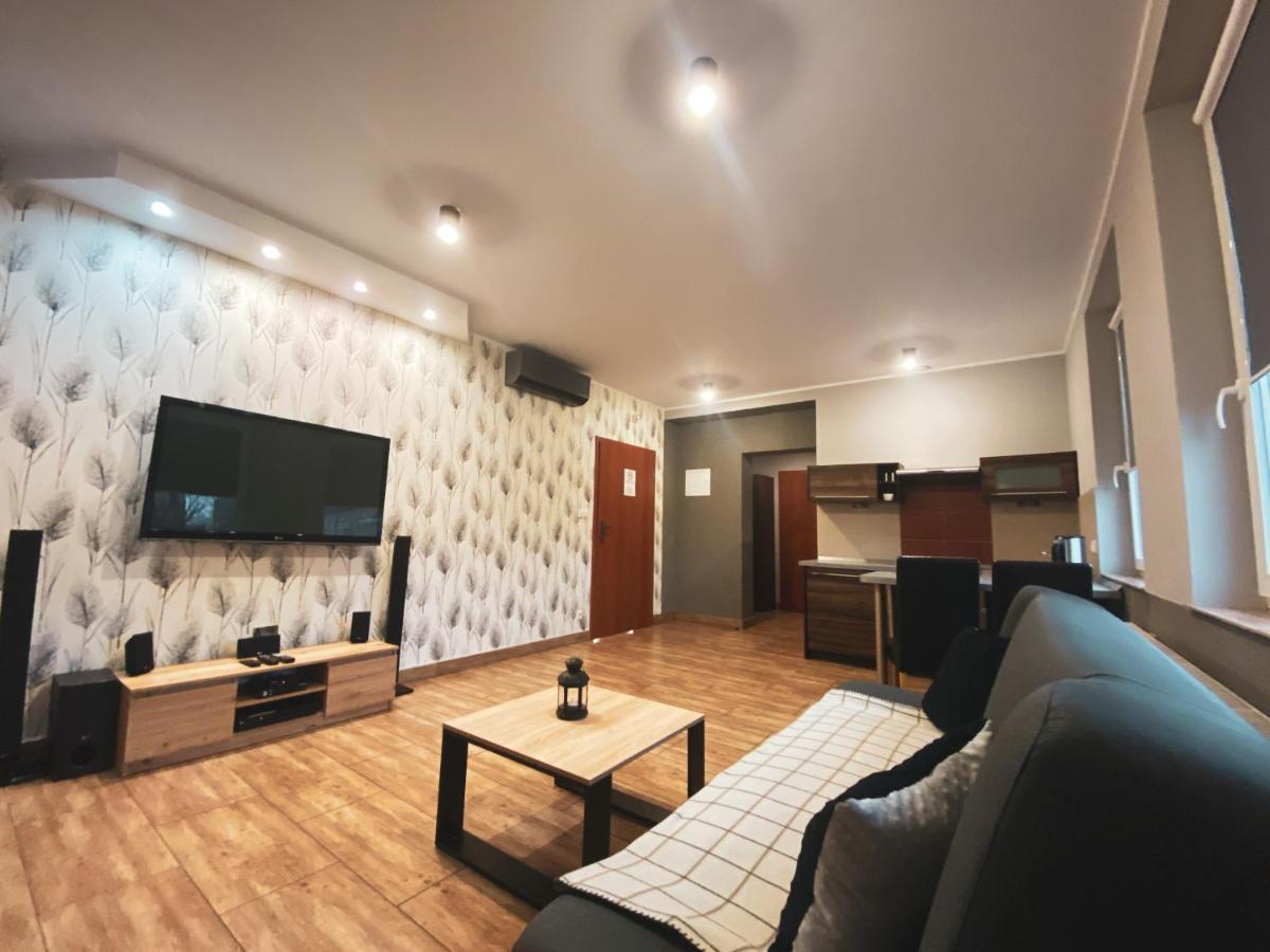 Apartamenty Energo บือตอม ภายนอก รูปภาพ