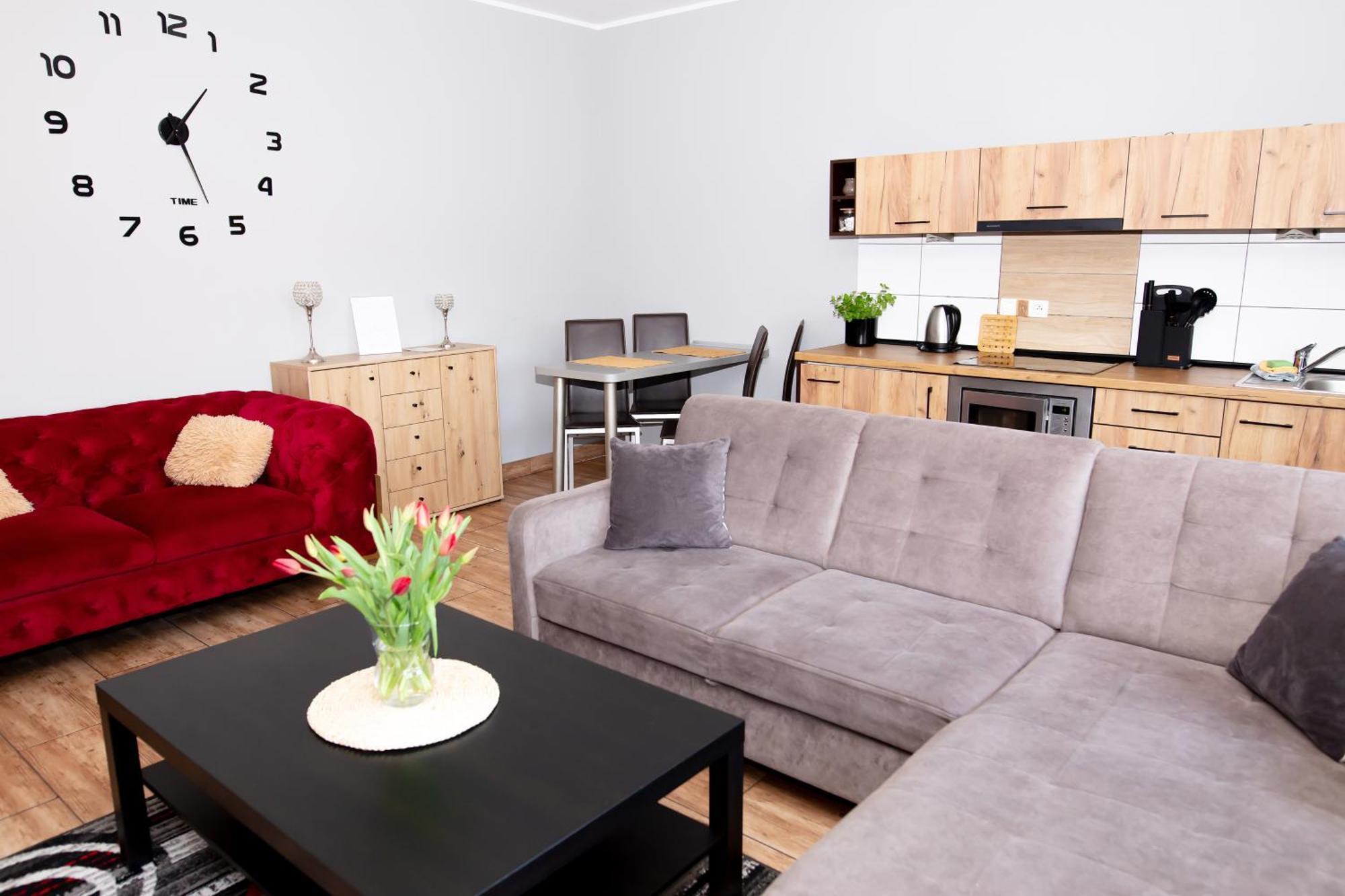 Apartamenty Energo บือตอม ภายนอก รูปภาพ