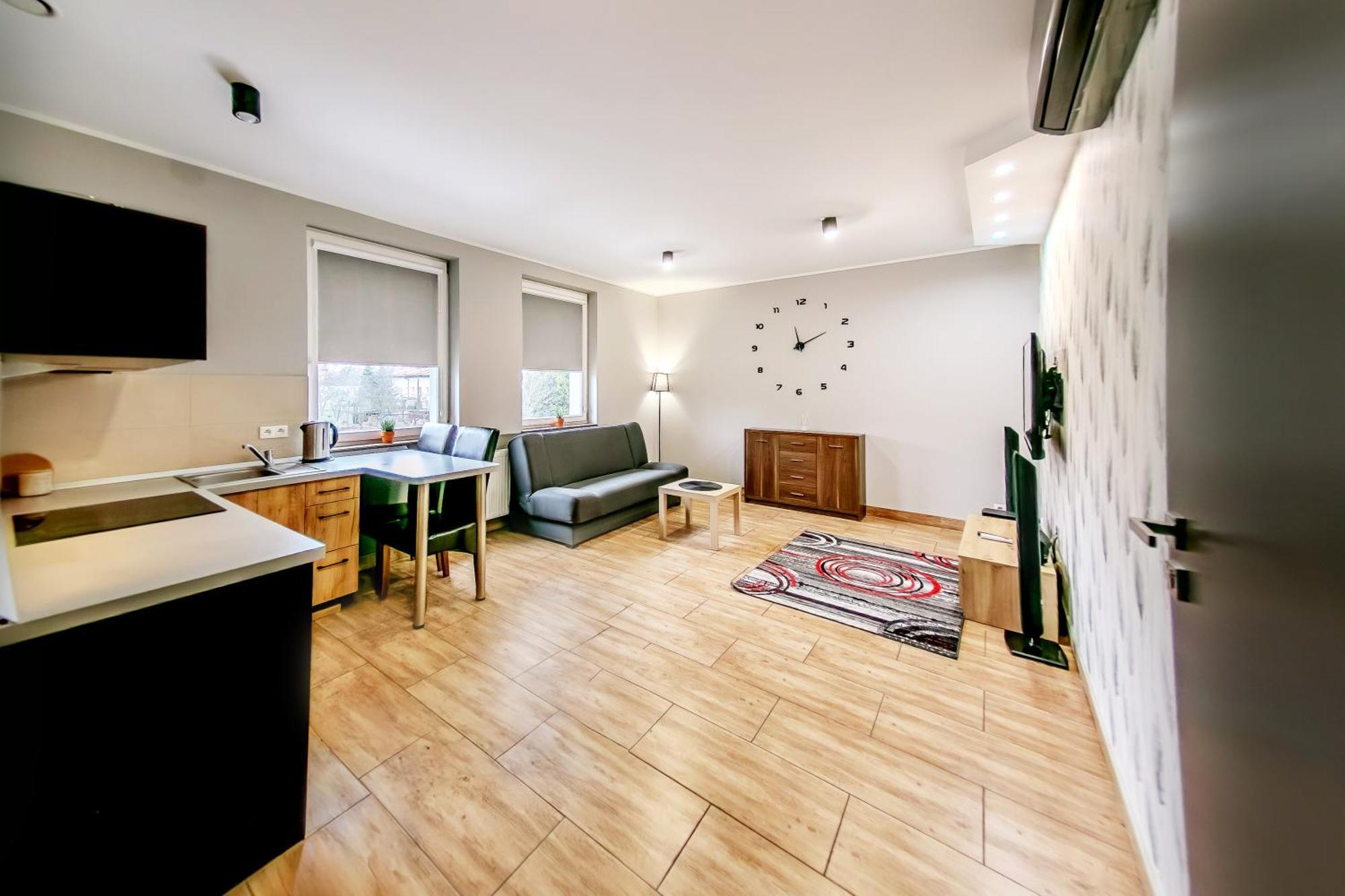 Apartamenty Energo บือตอม ภายนอก รูปภาพ