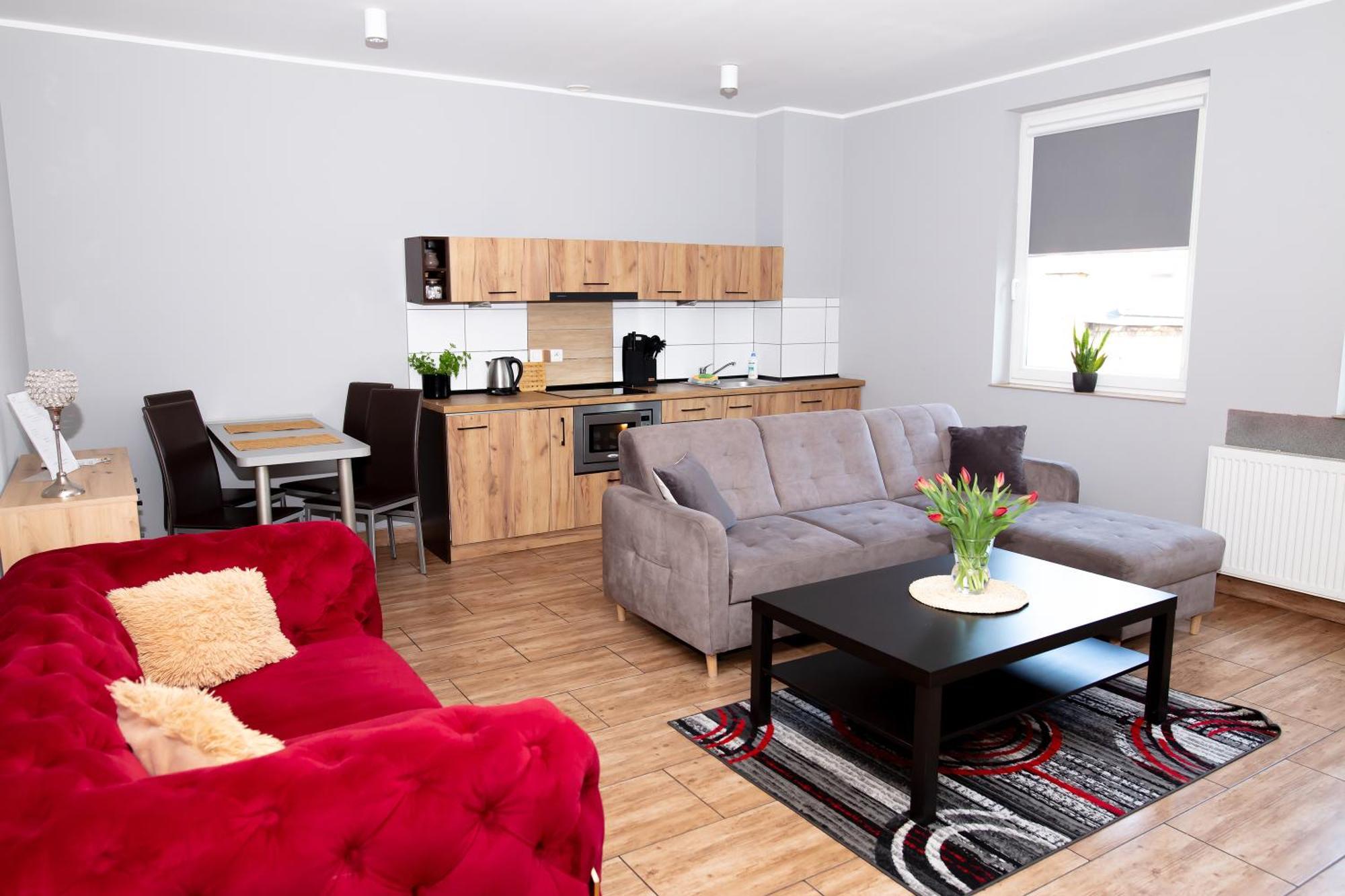 Apartamenty Energo บือตอม ภายนอก รูปภาพ